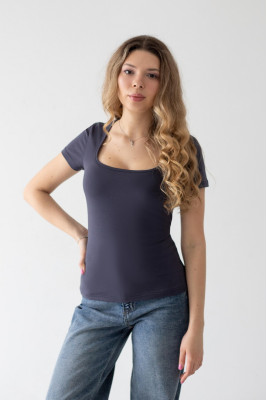 Футболка жіноча